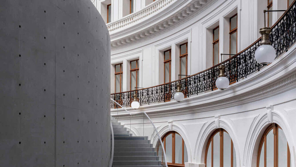 LA BOURSE DE COMMERCE — PINAULT COLLECTION